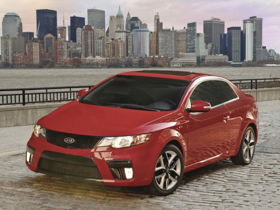  Kia Forte Koup 2009 года  (фото 52 из 169)